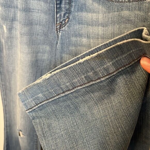 Express Women's Jeans Stella Fit & Flare Light Wash Size 4 Long - Picture 5 of 8